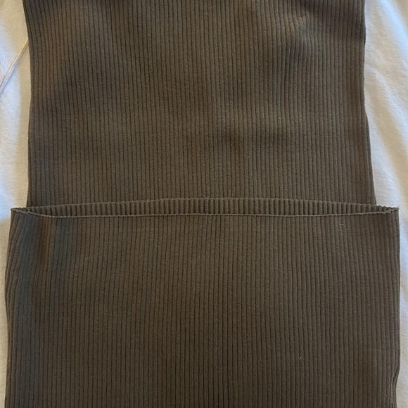 NWT Aritzia Wilfred Midi Dress - Picture 5 of 6